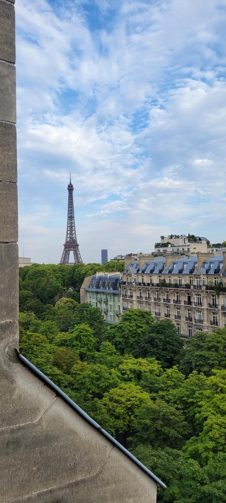 Avec Vue Sur La Tour Eiffel Apartment *